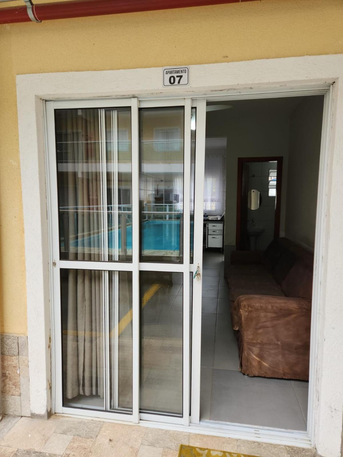 Aparts Lesther Apartamento *