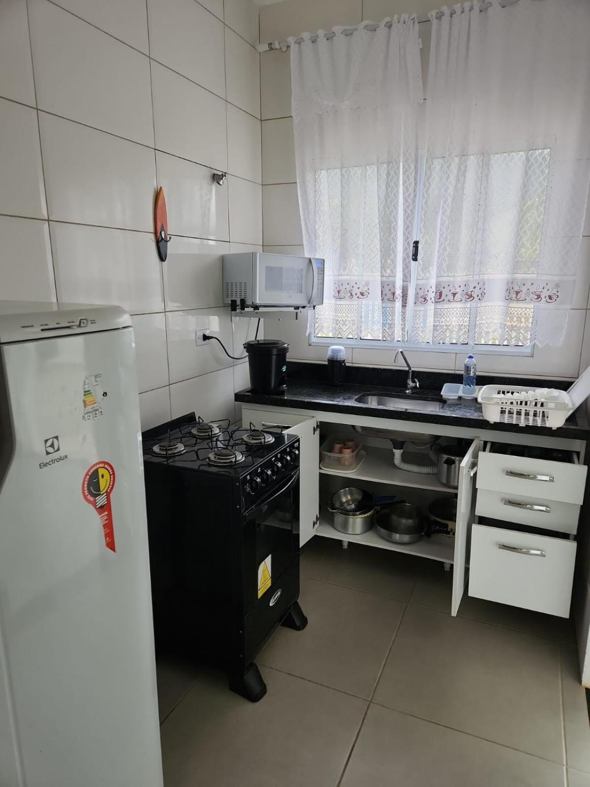 Apartamento Aparts Lesther