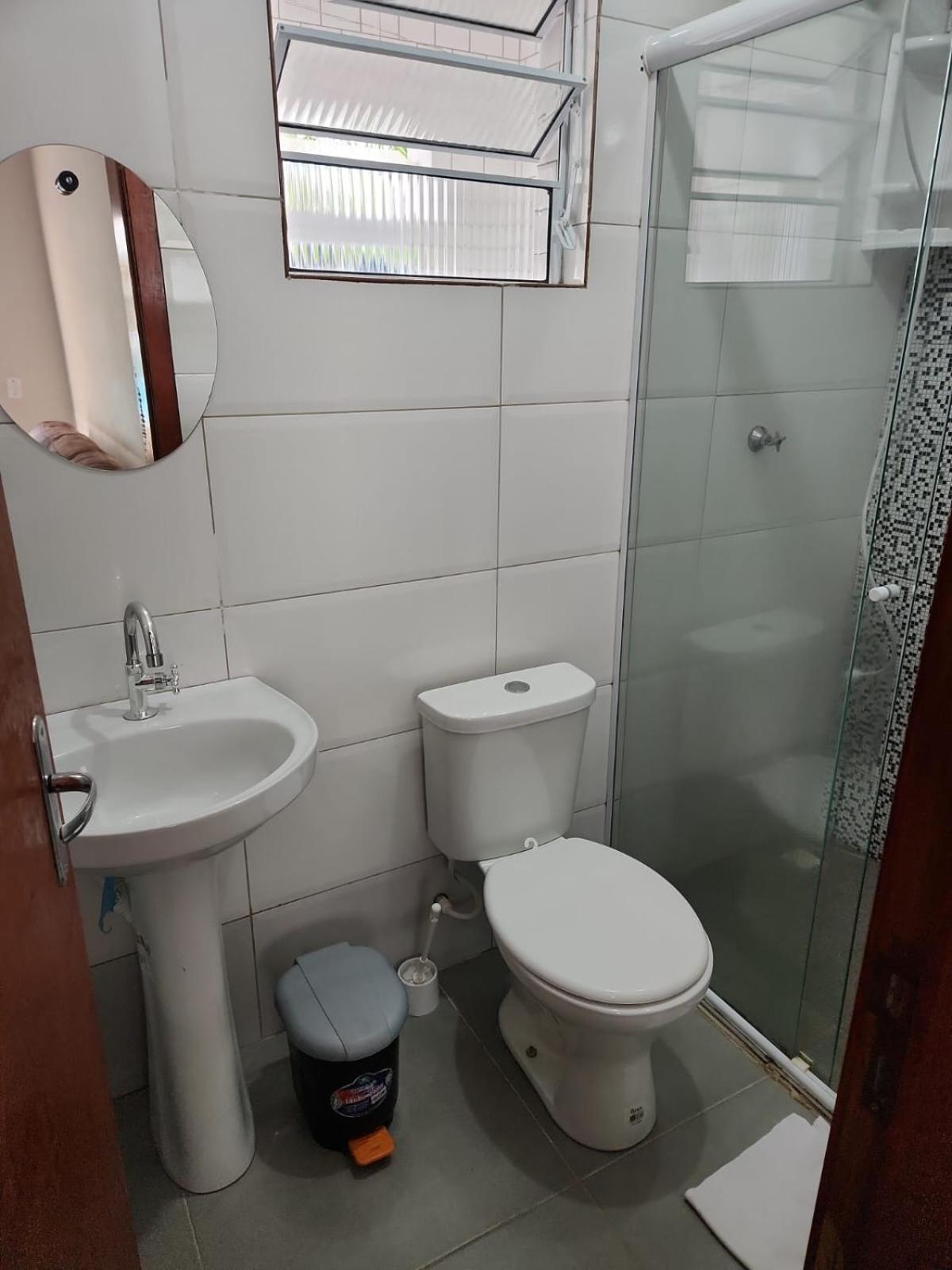 Aparts Lesther Apartamento Ubatuba